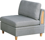 Light Grey Sectional with 2 Ottomans