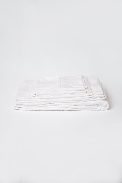 Omne Sleep 4-Piece White Brushed Microfiber King Hypoallergenic Sheet Set