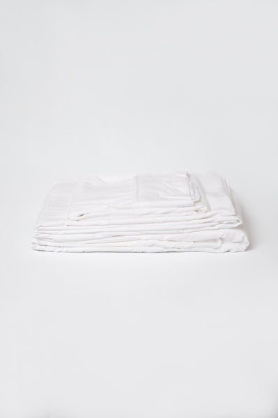 Omne Sleep 4-Piece White Microplush and Bamboo Full Hypoallergenic Sheet Set