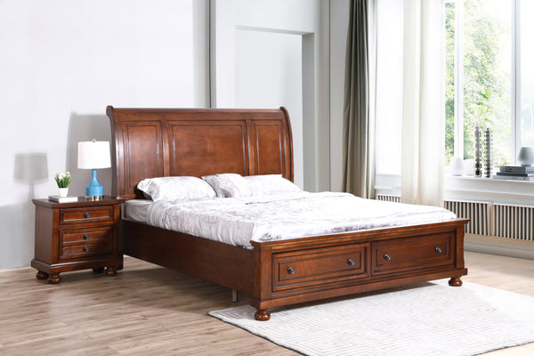 King Bed in Cherry finsh