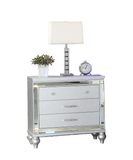Sterling King 4 PC LED Bedroom set made with Wood in Silver